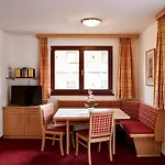 Appartements Holiday *