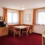 Apartament Appartements Holiday *