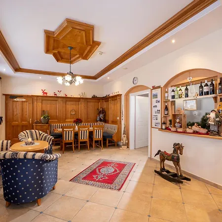 アパート Appartements Holiday エルマウ