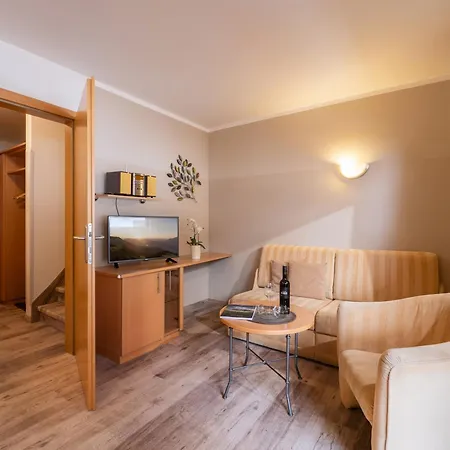 아파트 Appartements Holiday