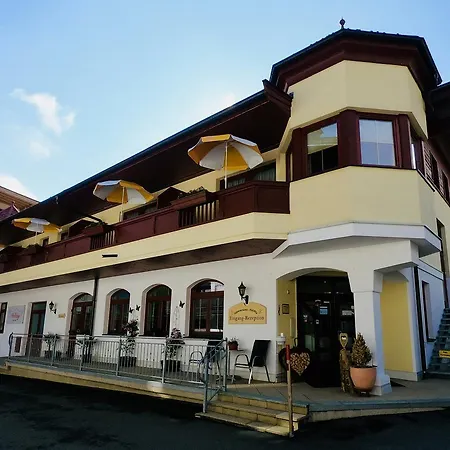 Appartements Holiday *