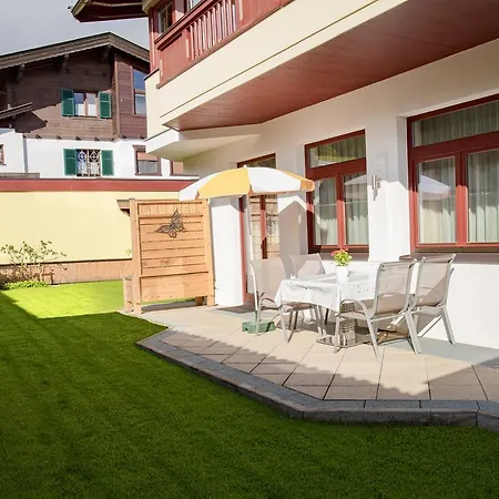Appartements Holiday Apartment *